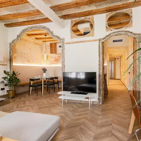 En Boutique Boqueria Market Apartment